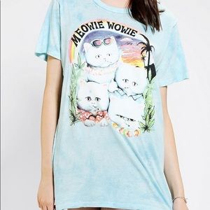 Unif  Meowie Wowie tee💕